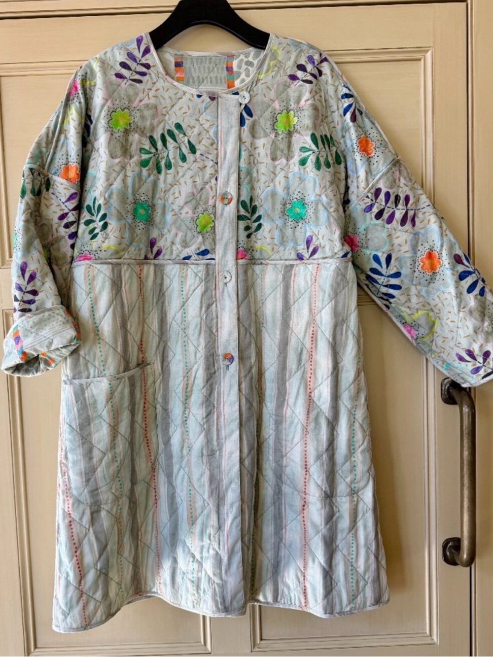 NWT Gudrun Sjoden Quilted, REVERSIBLE Blue/Grey Floral Coat w Multicolor